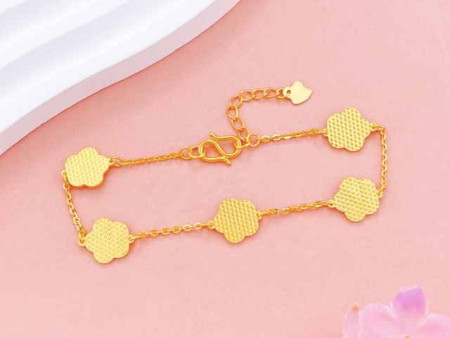 武汉福泰珠宝4月28日黄金格报1412元/克 铂金价格报775元/克