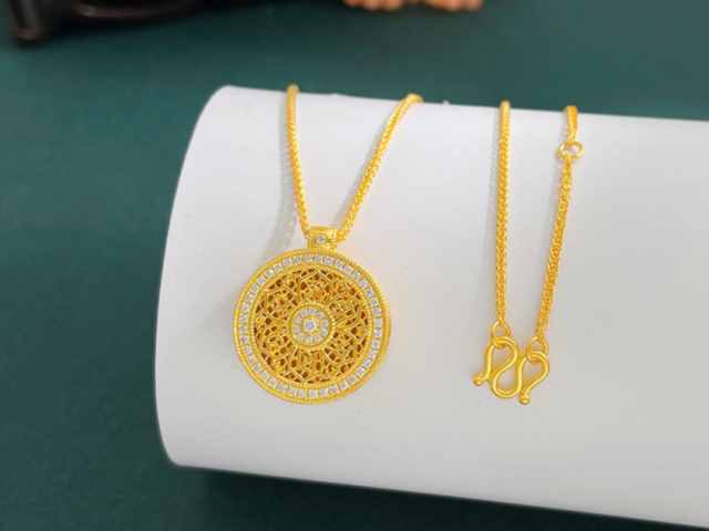 2月28日宝庆银楼黄金价格报1458元/克 较上一日保持不变