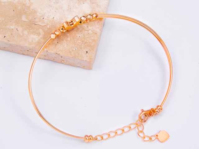 3月13日上期所沪银期货仓单较上一日上涨16592千克