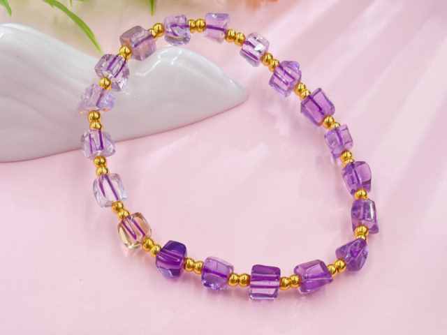 周生生铂金多少钱一克（2026年02月03日）参考价格