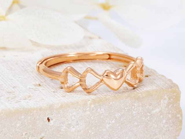 曼卡龙今日股价：2026年2月3日收盘报19.33元上涨4.26%