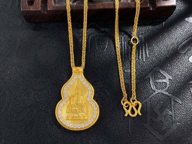 今日水贝18K金回收价格查询(2026年2月23日)