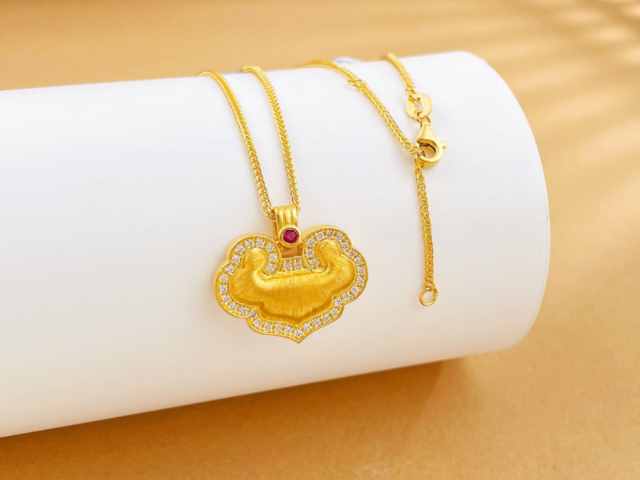 周生生黄金价格今天多少一克（2026年2月12日）