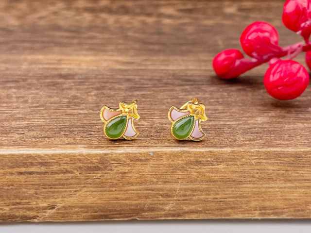 2月23日纽约期金报5166.80美元/盎司 30日涨幅12.45%