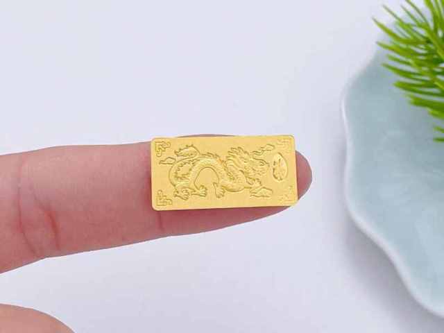 第二轮和平谈判或在本周启动 金价早盘显现倒“V”走势