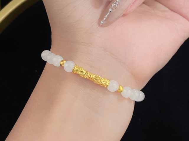 现货金新高背后藏隐忧 技术指标警示上涨动力衰竭