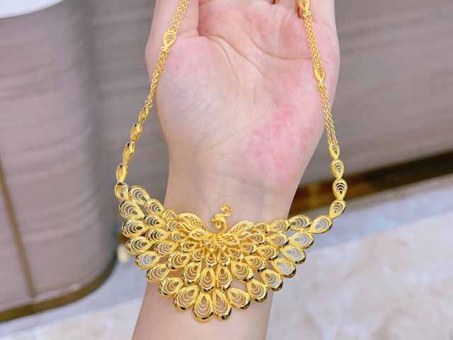 美元逼仓黄金1142防线能守住？