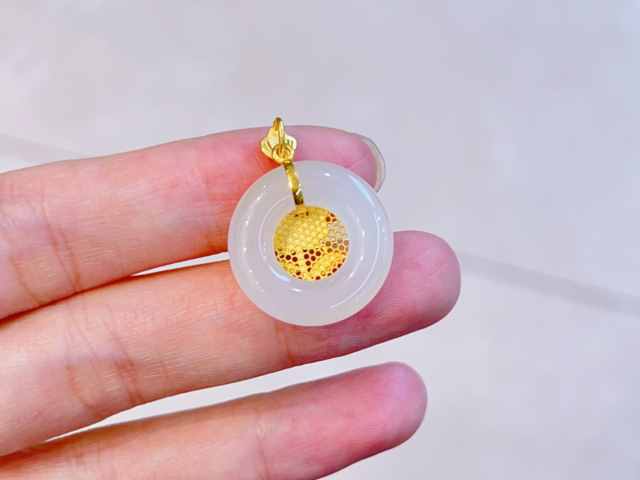 金兰首饰900白金现在价回收多少钱（2026年02月10日）