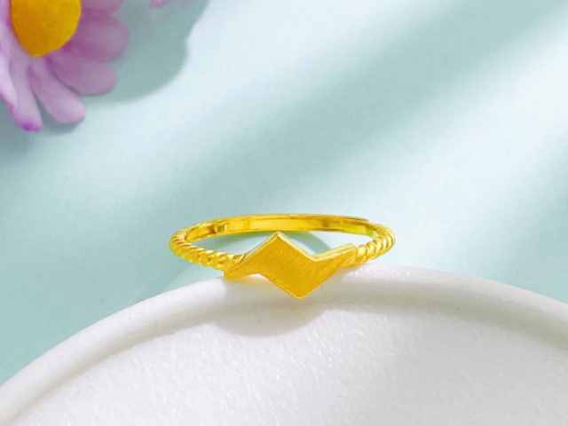 香港周生生黄金饰品价格今天多少一克(2026年02月02日)