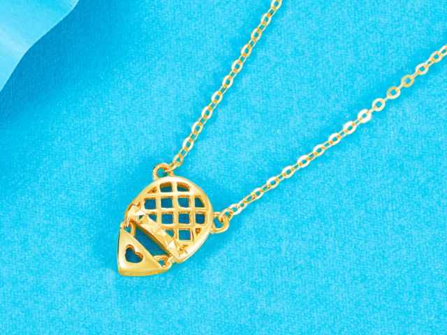 3月17日莱音珠宝黄金价格报1551元/克 较上一日下跌6元/克