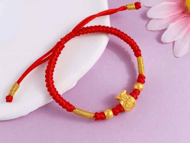 纯银手镯多少钱一克（2026年2月3日）