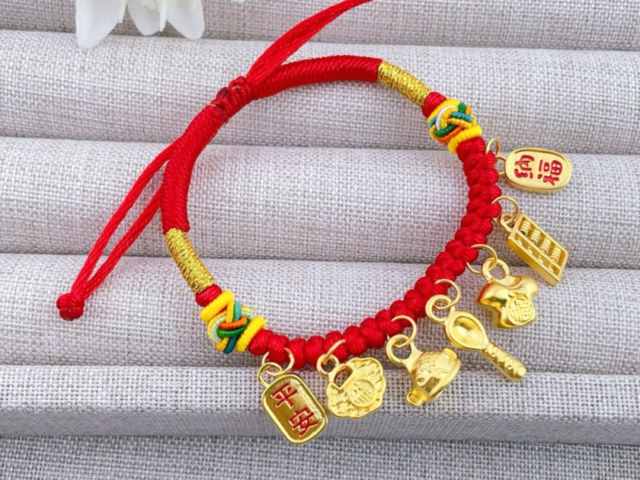 今日中国黄金基础金价(2026年2月23日)