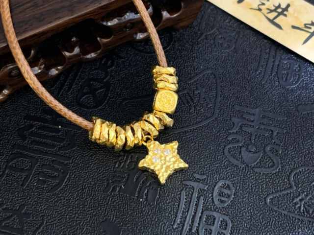 杭州周生生黄金价格多少钱一克(2026年2月2日)