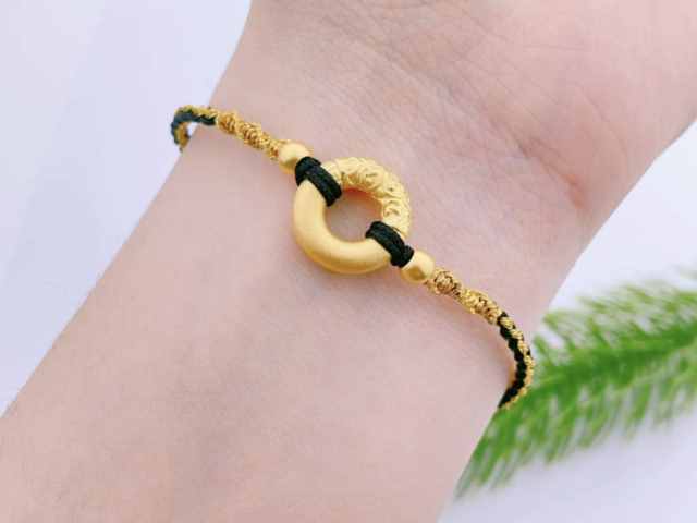 美储上调通胀预期国际银上涨