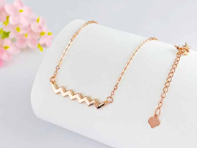 中国黄金实时基础金价今天多少一克（2026年02月09日）