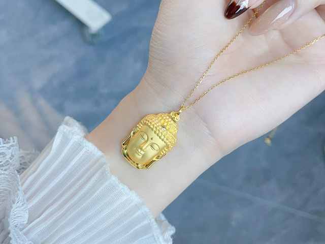 上海六福黄金现在多少钱一克（2026年2月15日）