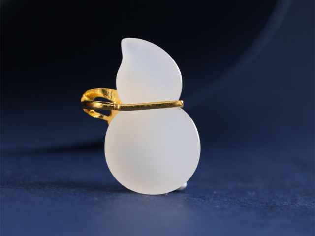 【黄金etf持仓量】1月22日黄金ETF较上一交易日增加2.00吨