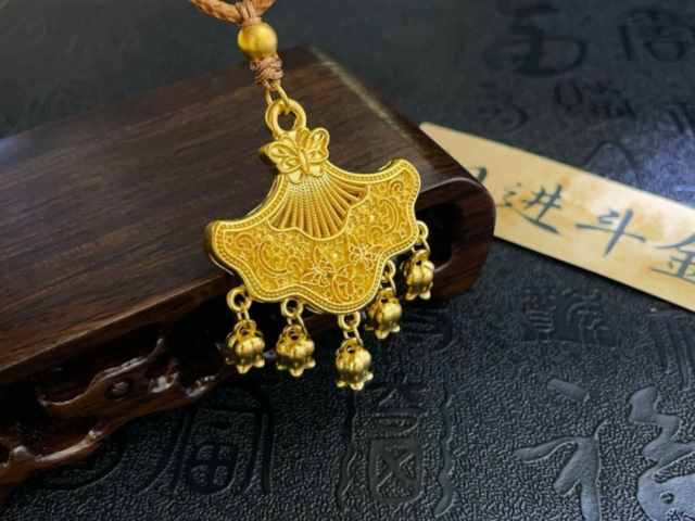 拉萨六福黄金现在多少钱一克(2026年2月24日)