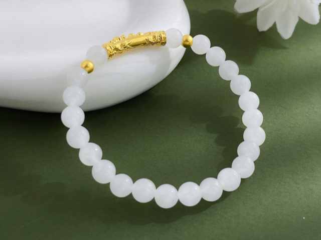 中国黄金足金饰品今天多少一克（2026年02月28日）