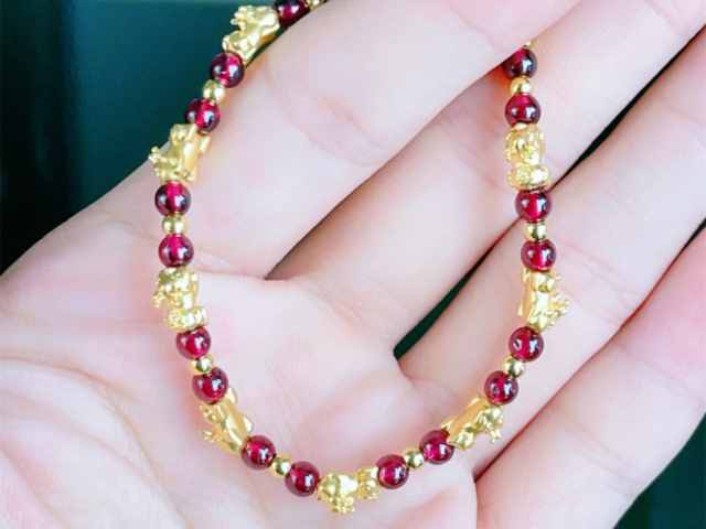 2026版熊猫纪念币100克精制金币现在市场价是多少(2026年04月08日)