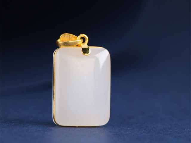 今日工行白银价格走势图最新行情（2026年2月18日）