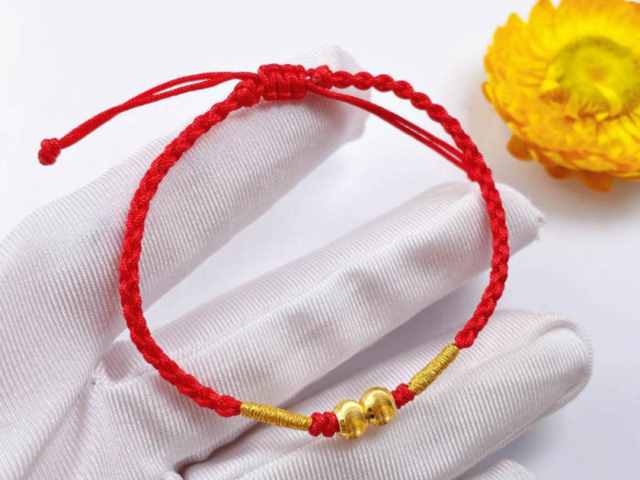 3月12日现货白银日内小幅下跌 最新报85.39美元/盎司（附珠宝品牌白银报价）