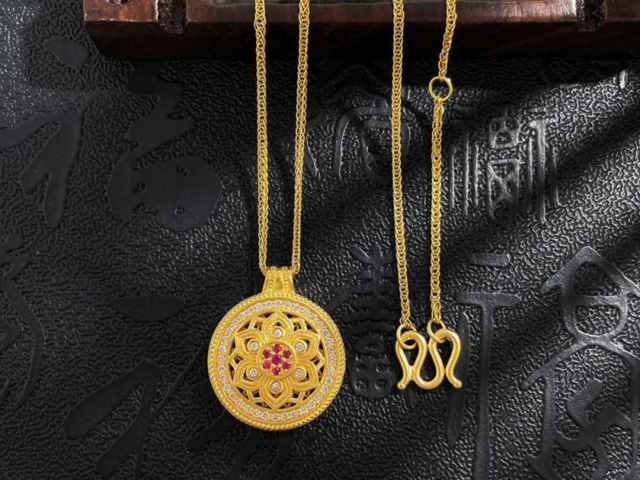 3月2日城隍珠宝黄金1610元/克 铂金价格921元/克