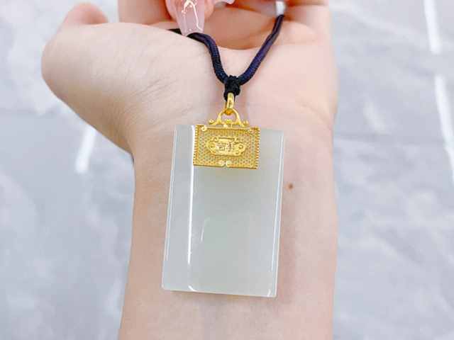 18K金价格多少钱一克（2026年01月19日）