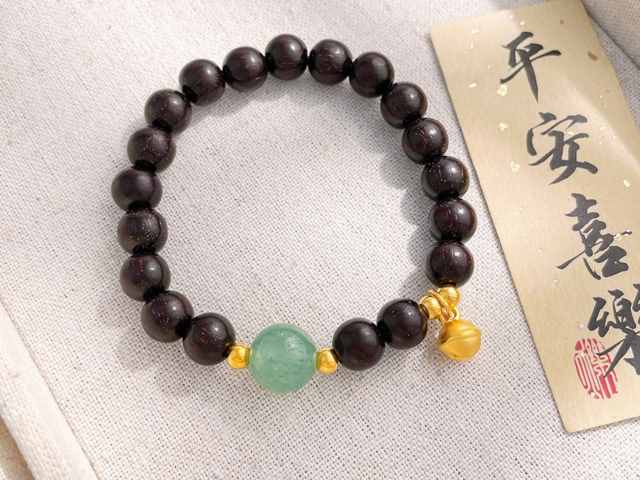 金价徘徊于4822美元附近 警惕走势再坐“过山车”