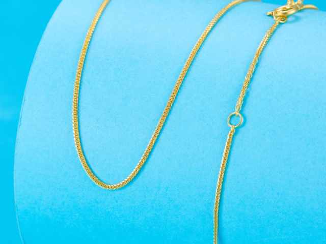 美储暂停调整概率近100% 伦敦银一度反弹至82美元