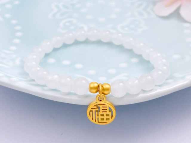 白银价格今天最新一克回收多少（2026年02月01日）