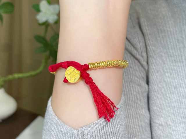 今日香港黄金价格查询（2026年2月11日）