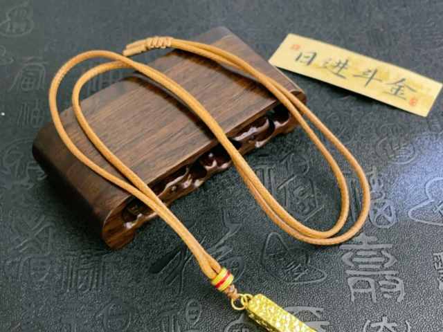 3月9日济南齐鲁金店黄金1476元/克 铂金879元/克