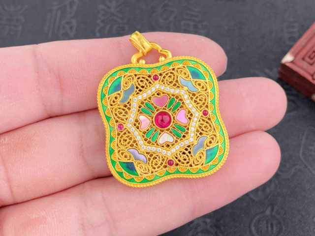 伦敦金反弹承压 回调5260仍是做多良机