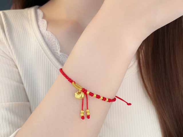 建设银行投资金条价格今天多少一克(2026年2月18日)