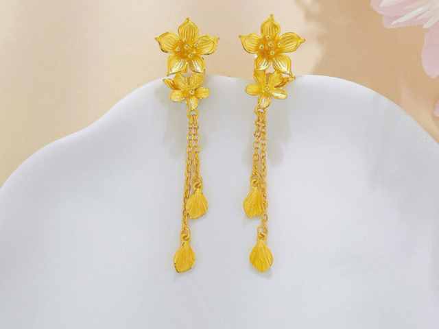 萃华金店金条今天价格一克（2026年02月18日）