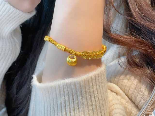 七天连跌终结 现货黄金能翻身吗？