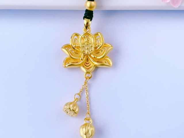 上海六福黄金现在多少钱一克（2026年2月16日）