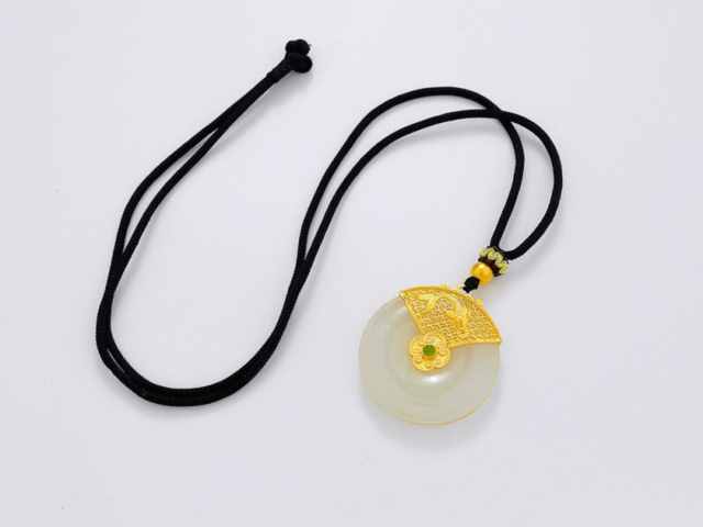 中国黄金9999黄金今日回收多少钱一克(2026年02月16日)