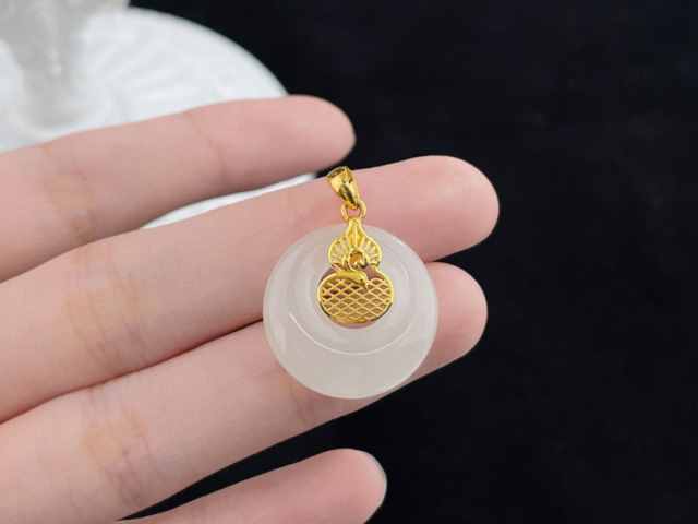 今日金条回收价格多少钱一克（2026年02月25日）