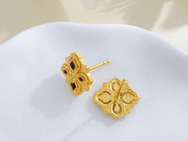 今日水贝18K金回收价格查询(2026年2月13日)