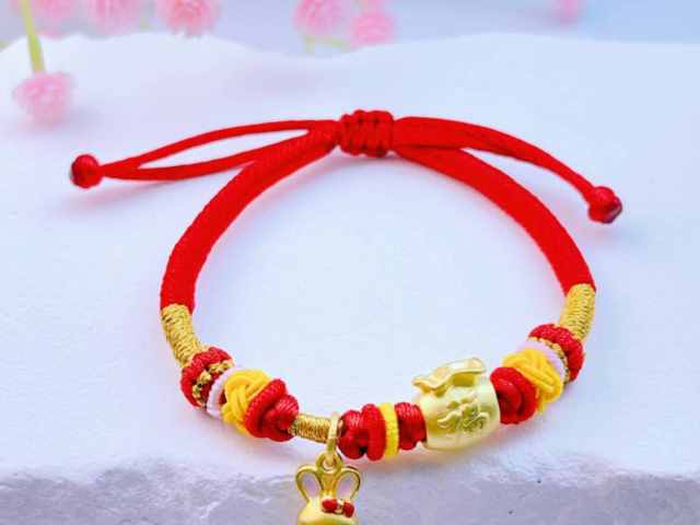 济南济南中国黄金投资金条/储值金条/元宝金回购价多少一克(2026年02月06日)