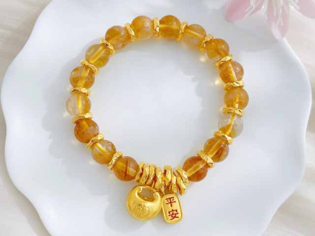 美消费者信心指数上升白银高涨