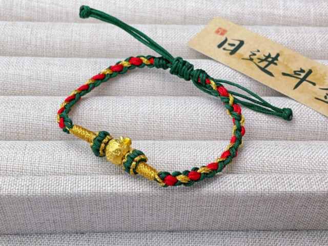 1月29日百泰黄金1640元/克 铂金278.8元/克