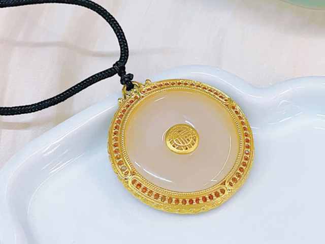 杭州周生生黄金价格多少钱一克（2026年3月9日）