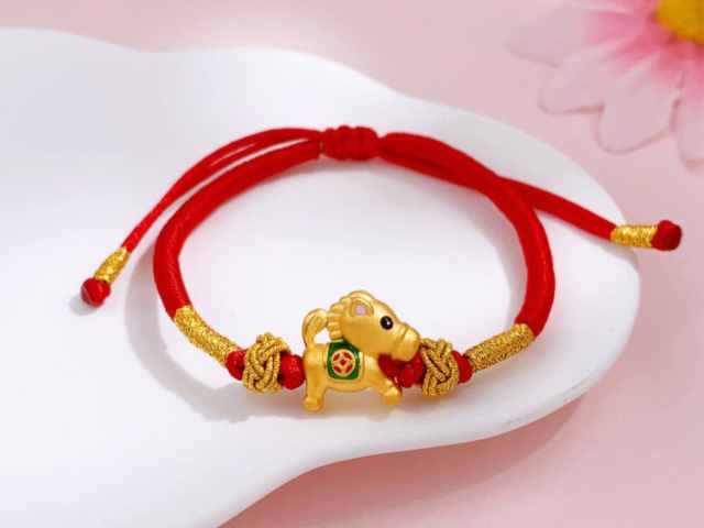 上海老庙黄金价格今天多少一克（2026年2月10日）