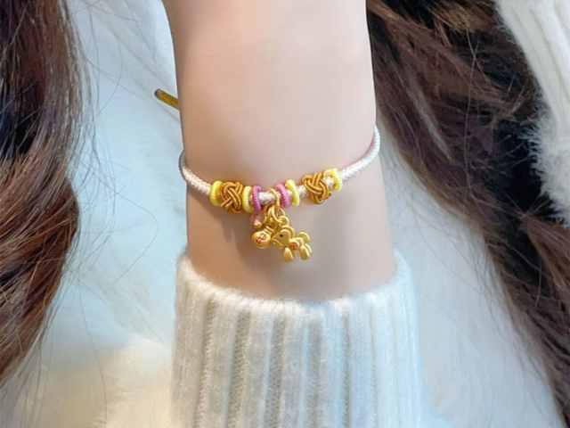 国内黄金价格今天多少一克（2026年1月29日）