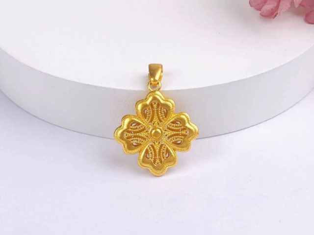 现货黄金创历史新高 短期看4890阻力+中期望5000美元