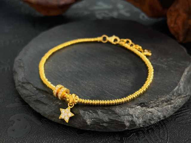 香港铂金现在一克多少(2026年02月19日)