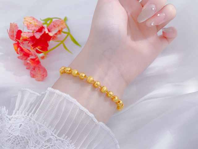 宏源期货：地缘政治风险此起彼伏 或支撑贵金属价格